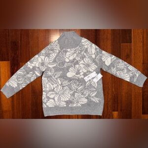 Liz Claiborne Gray/White Floral Turtleneck Sweater, Size Medium, New with tags
